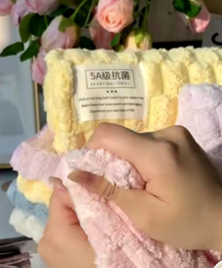 Подарочный набор махровых полотенец