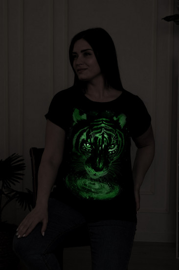 Футболка женская