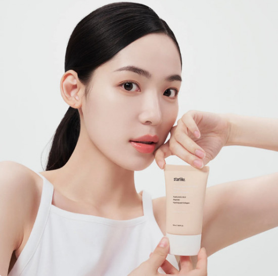 Тонирующий солнцезащитный крем для лица SPF50+ «Foundation Free Tone-Up Sun Cream»