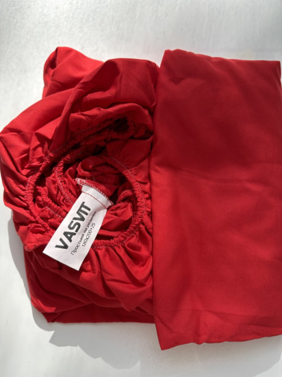 Простыня на резинке «Red Night»