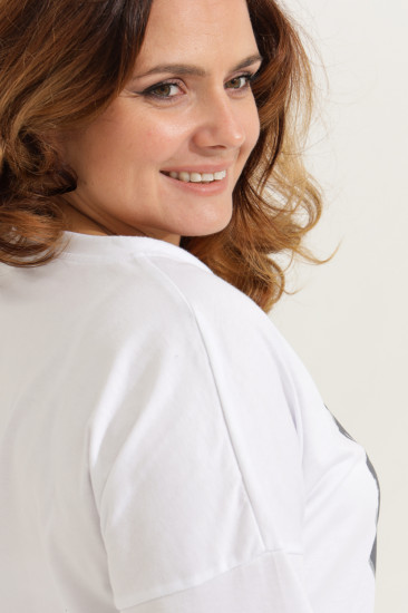 Футболка женская