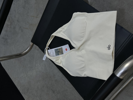 Топ спортивный женский