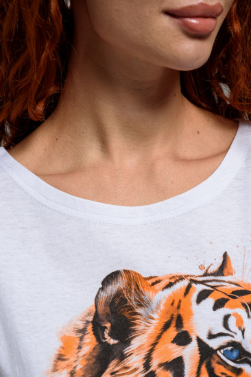 Футболка женская