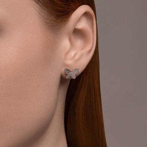 Серьга из серебра с фианитами