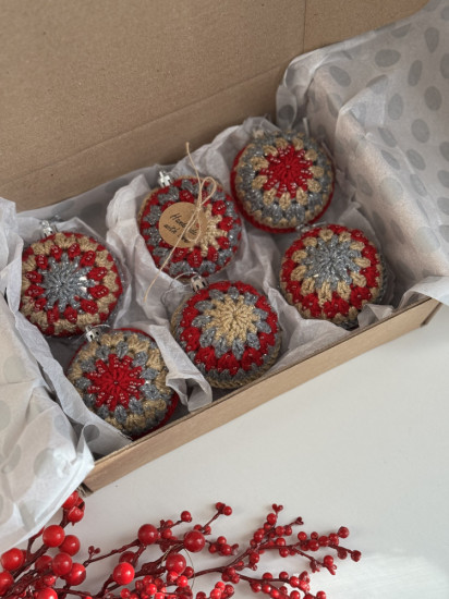 Набор елочных шаров ручной работы