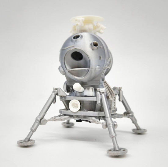 Сборная модель космического корабля «Лунный корабль Л3»