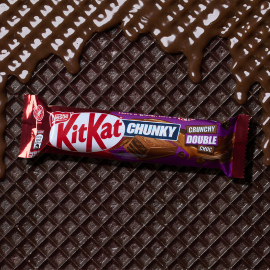 Батончик с хрустящей вафлей «Chunky double choc. Двойной шоколад»