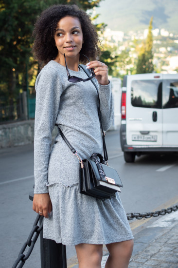 Платье женское