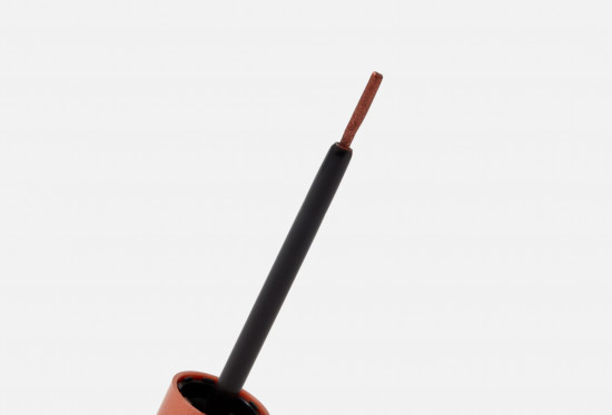 Подводка для век с эффектом металлик Metallic Liquid Liner «Colour it!», оттенок 01 Burnished Bronze