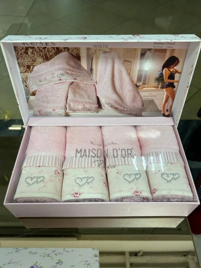 Набор махровых полотенец