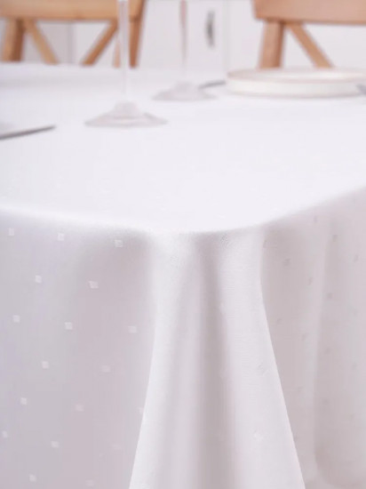Скатерть с водоотталкивающей пропиткой «Dots»