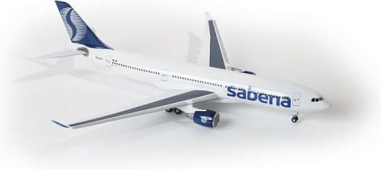 Сборная модель пассажирского авиалайнера «Аэробус А330-200»