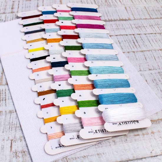 Набор для вышивания «Заснеженные коттеджи на берегу моря»