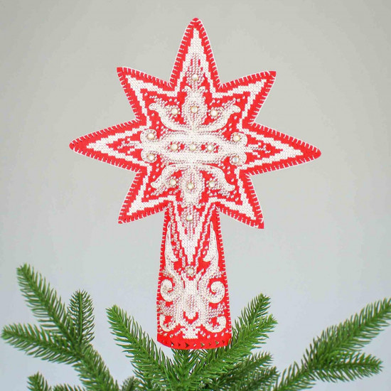 Набор для вышивания на перфорированном фетре «Звезда на вершину»