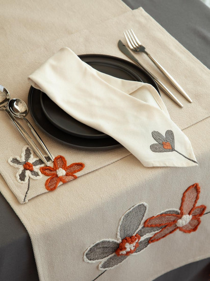 Дорожка на стол «Stone flowers»