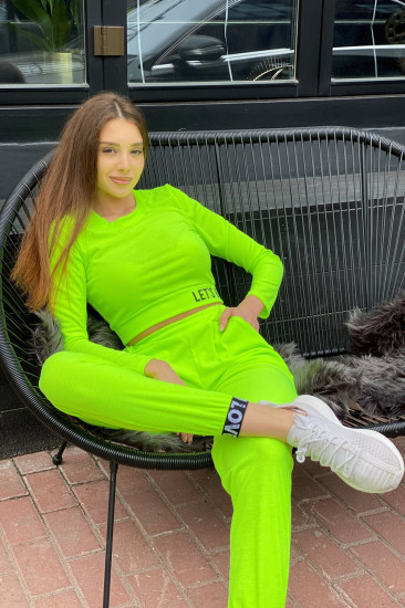 Футболка женская