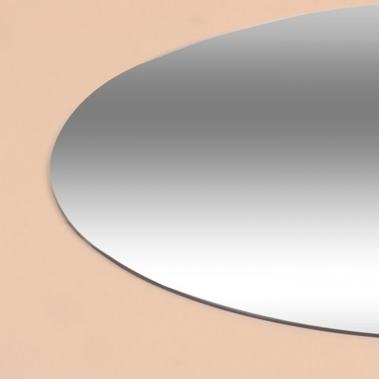 Зеркало настенное на клеевой основе