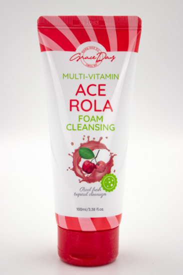Пенка для умывания с экстрактом вишни «Acerola Foam Cleanser»