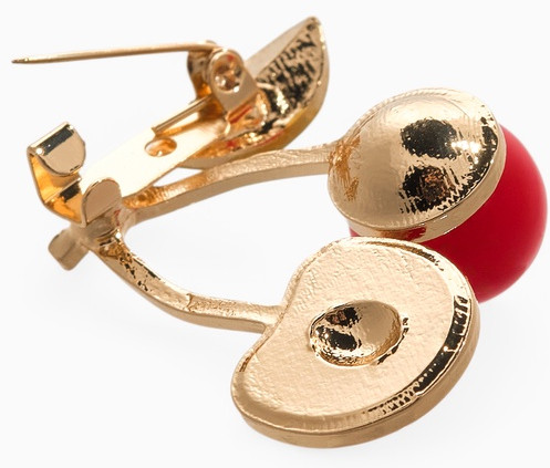 Брошь «Вишня с косточкой»