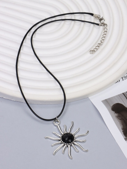 Кулон на шнурке «Солнце»