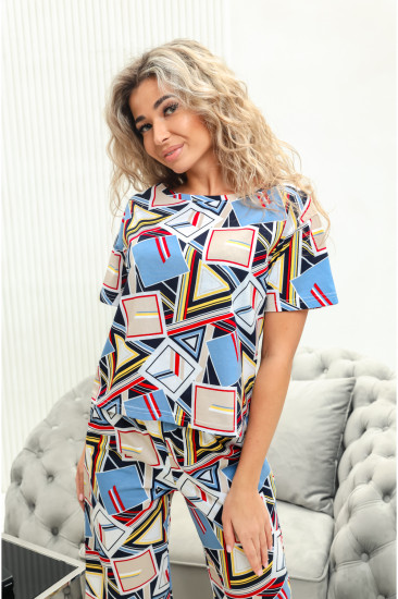 Костюм женский