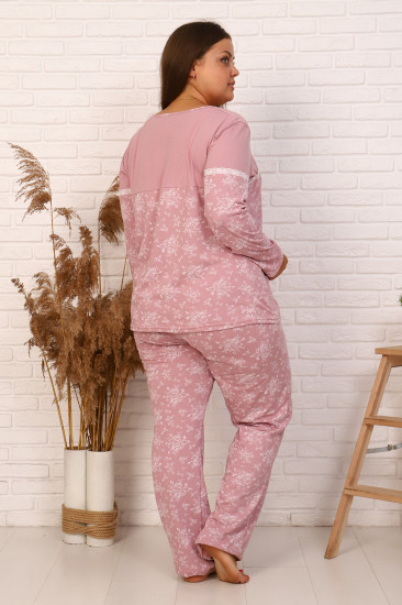 Костюм женский