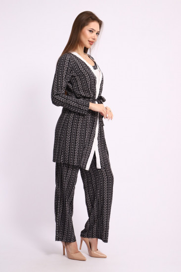 Костюм женский