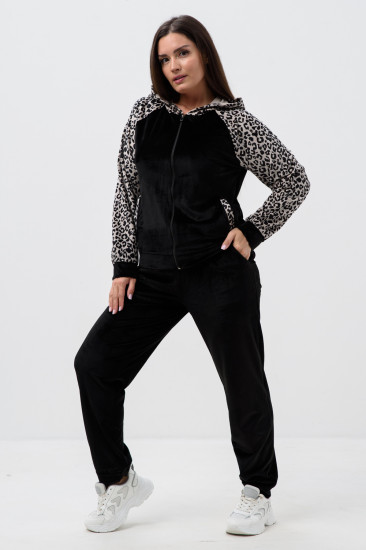 Костюм женский