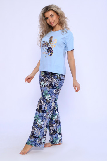 Костюм женский