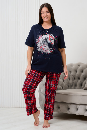 Костюм женский