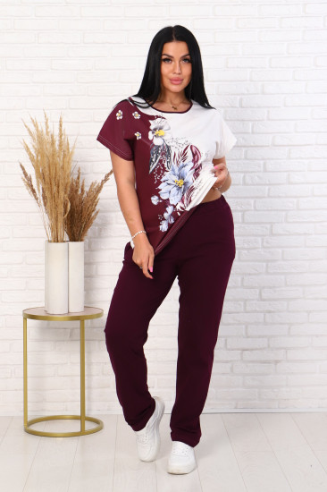 Костюм женский