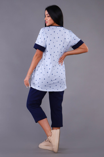 Костюм женский