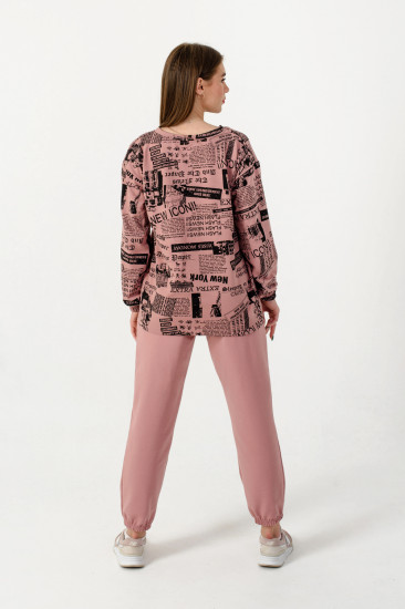 Костюм женский