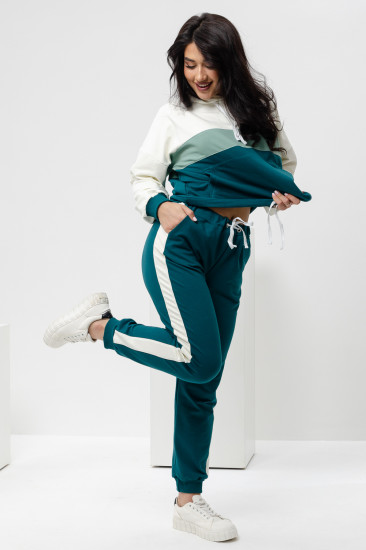 Костюм женский