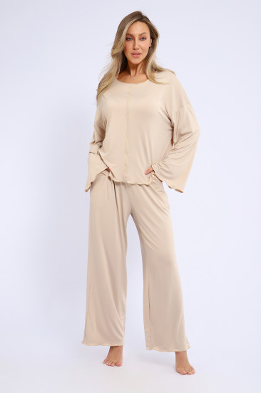 Костюм женский