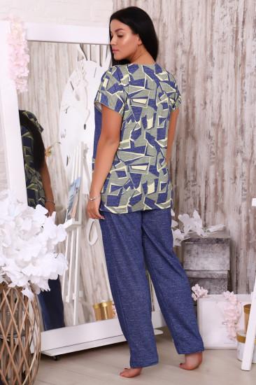 Костюм женский