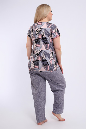 Костюм женский