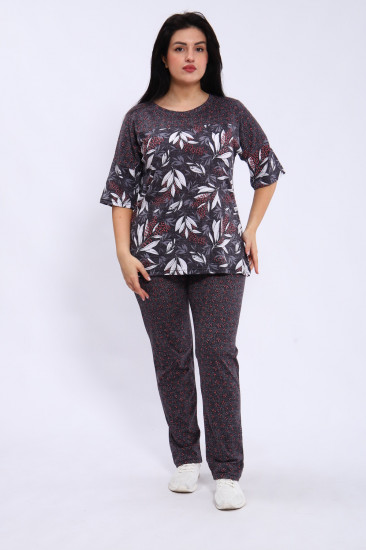 Костюм женский