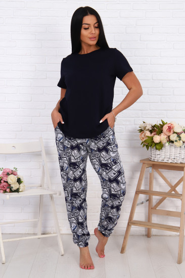 Костюм женский