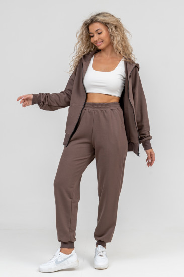 Костюм женский