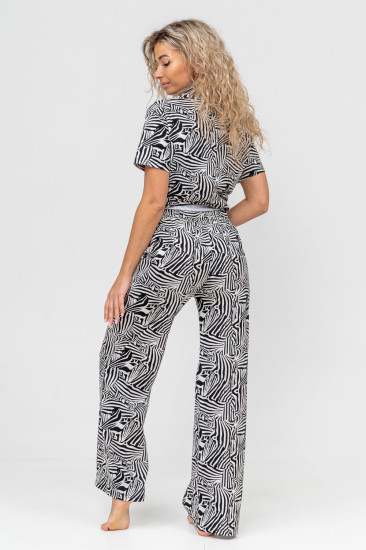 Костюм женский