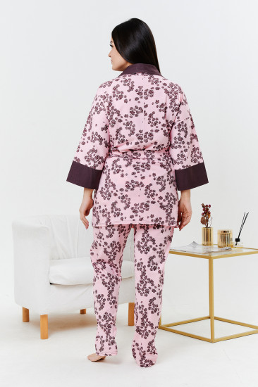 Костюм женский