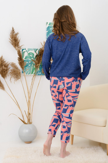 Костюм женский