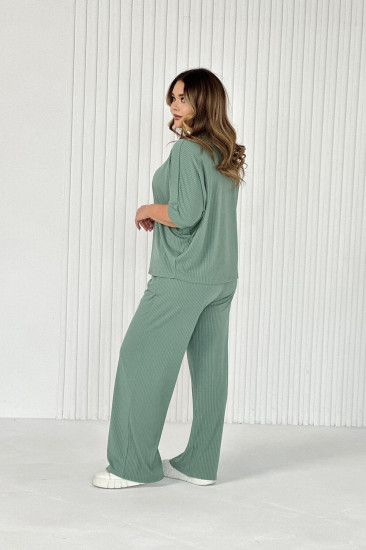 Костюм женский