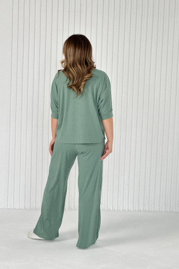 Костюм женский