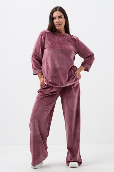 Костюм женский