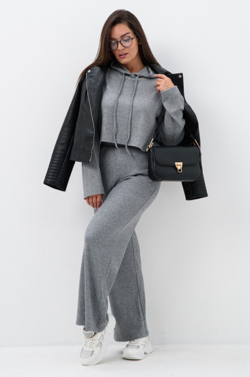 Костюм женский