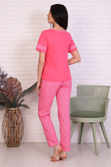 Костюм женский