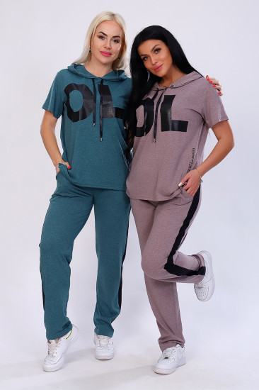 Костюм женский