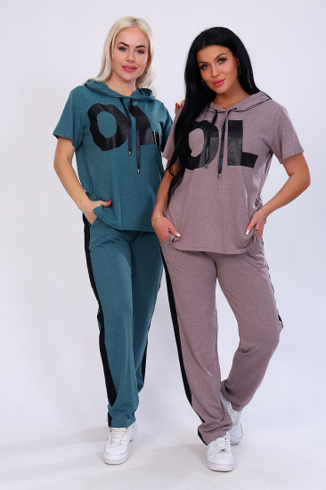 Костюм женский